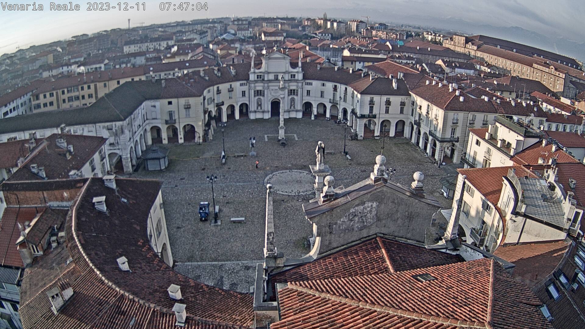 immagine della webcam nei dintorni di Villanova Canavese: webcam Venaria Reale