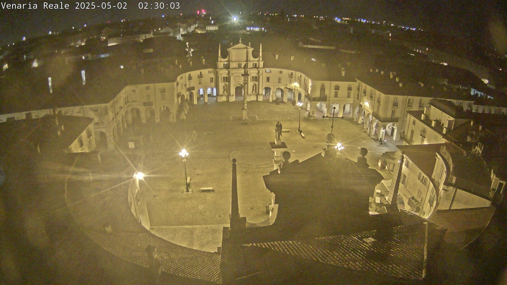 immagine della webcam nei dintorni di Castagneto Po: webcam Venaria Reale