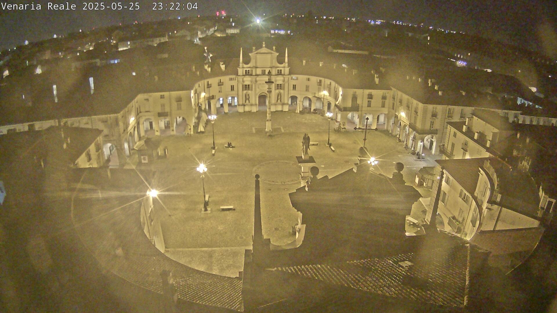 immagine della webcam nei dintorni di Villanova Canavese: webcam Venaria Reale